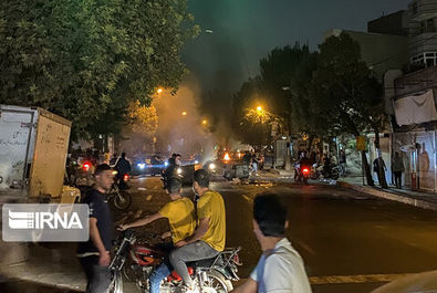 چند تصویر از ناآرامی های شنبه شب تهران