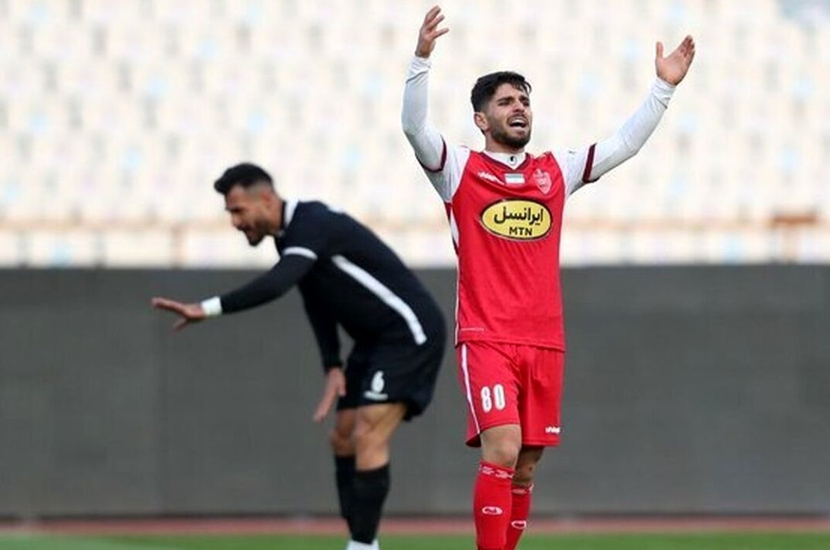 محمد عمری با پرسپولیس به قطر می‌رود؟