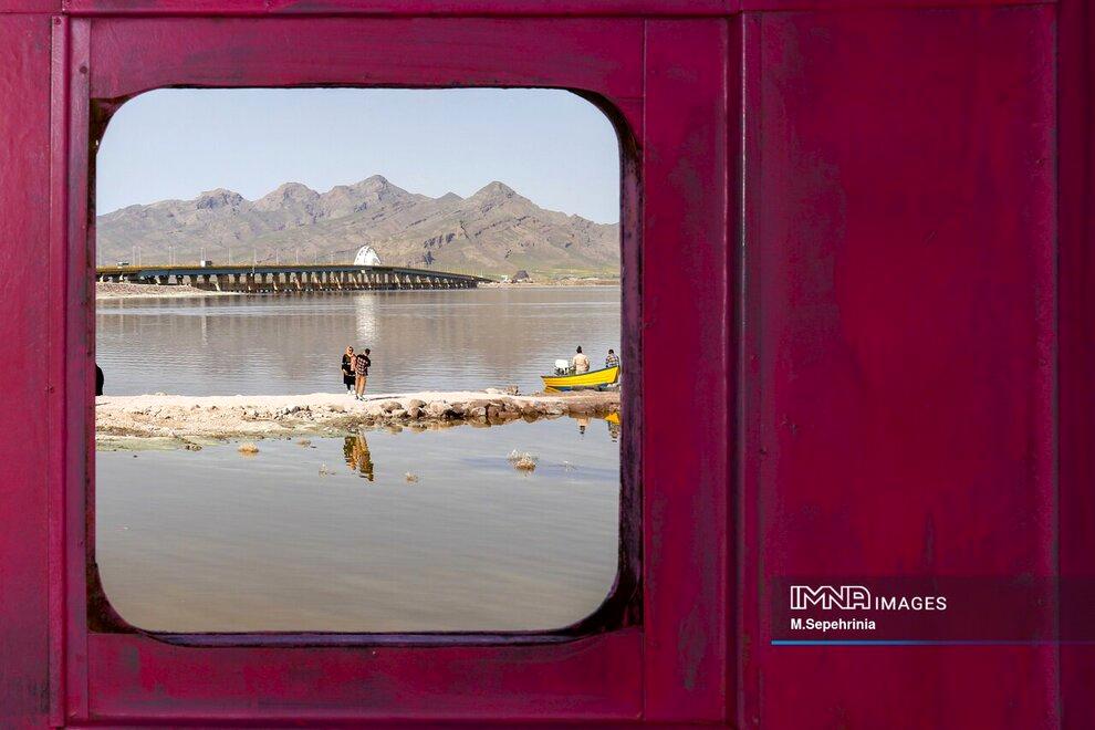 دریاچه ارومیه اینگونه جان گرفت؛ تصاویر خوش و نادیده از دریاچه ارومیه + عکس