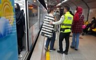 ممانعت از ورود آقایان و دستفروشان مرد به واگن بانوان در مترو