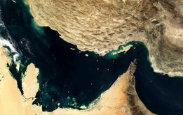 کشف یک شی‌ ناشناخته عجیب و باورنکردنی در آب‌های خلیج‌فارس | پای آدم فضایی‌ها در میان است؟ + عکس