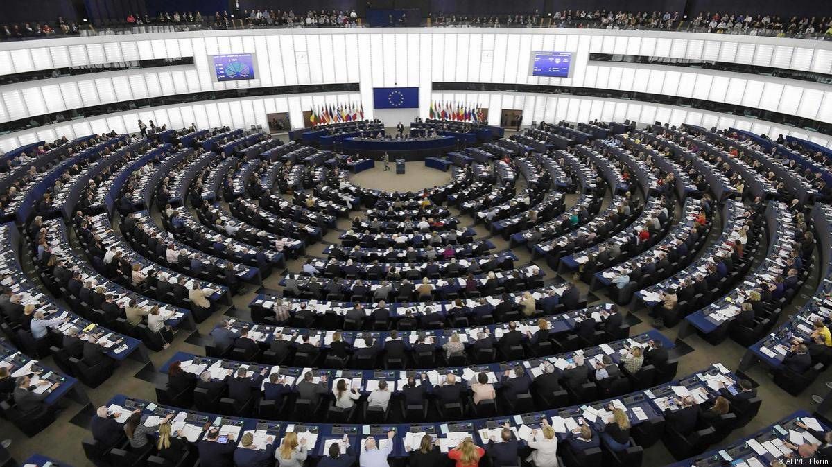 صدور قطعنامه پارلمان اروپا علیه ایران  در خصوص مسمومیت دانش‌اموزان 