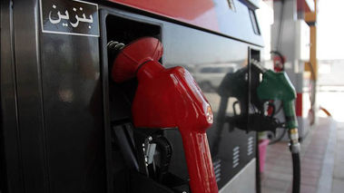 جزئیات تازه از علت صف طولانی پمپ بنزین‌ها | توزیع بنزین به روال عادی بازمی‌گردد؟