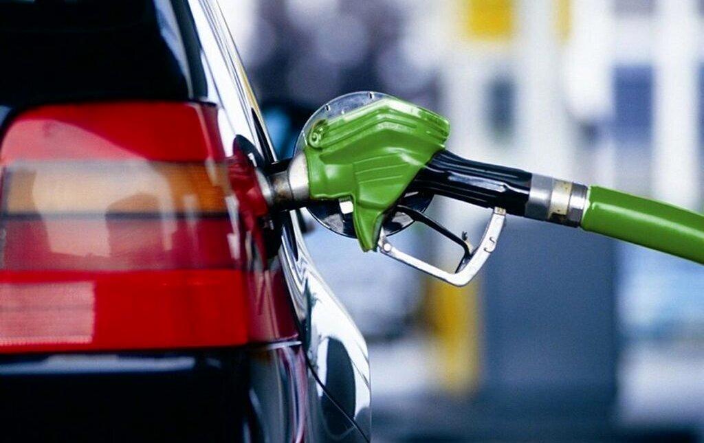 زمان بازگشت بنزین سوپر به پمپ بنزین‌ها مشخص شد