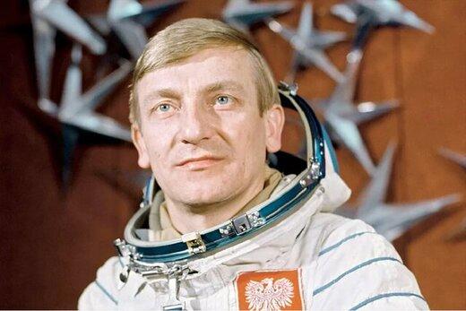 فضانورد مشهور لهستانی درگذشت