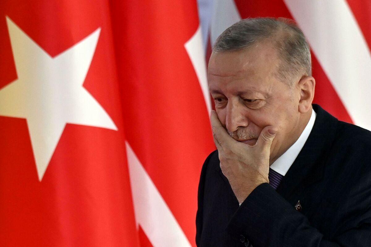 عصبانیت بی حد اردوغان از آمریکا /اردوغان: تلافی می‌کنیم