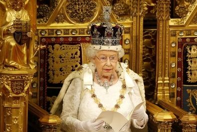 الیزابت دوم ملکه انگلیس 