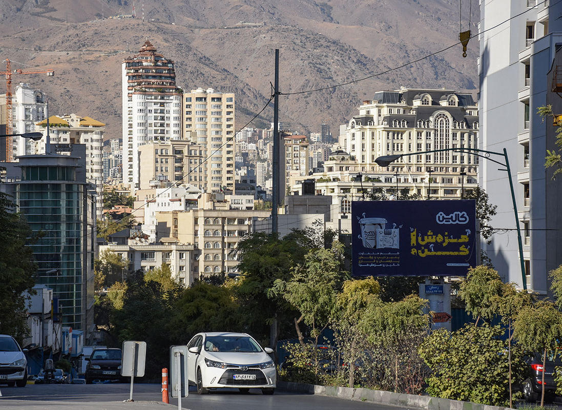 این خانه در محله لوکس تهران متری یک میلیارد تومان است!