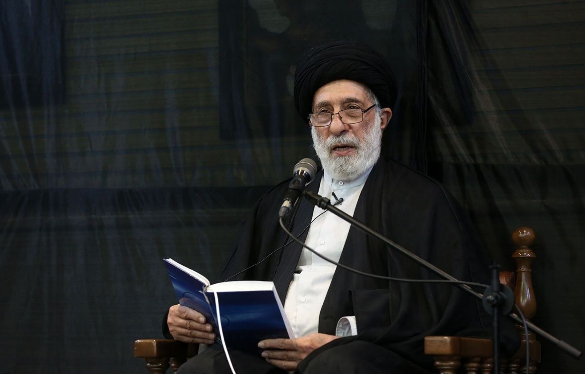 سیدهادی خامنه‌ای: اتوبوس‌خوابی شایسته این جامعه نیست | جهل در هر لباسی خانمان‌سوز است | در صداوسیما به نوعی همان تفکر انجمن حجتیه دنبال می‌شود