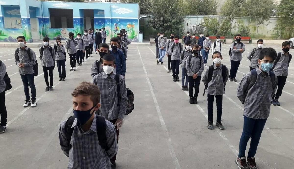 دریافت شهریه‌های دلاری در برخی مدارس تهران!