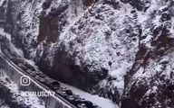 ترافیک آخرالزمانی جاده چالوس در سوز زمستان
