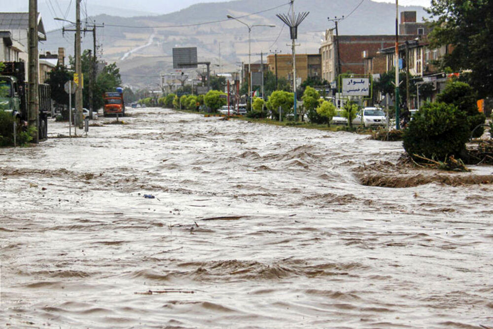 این محورها برای پیشگیری از سیل مسدود شدند