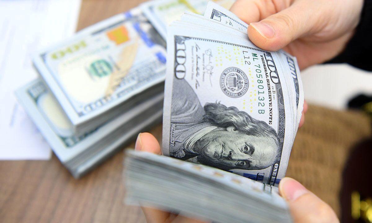 کشف ۲۵۰ هزار دلار غیرقانونی در سعادت آباد تهران