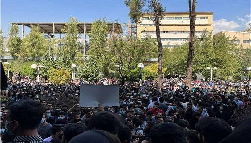 5 جامعه‌شناس :فوت خانم مهسا امینی تنها یک جرقه بود 