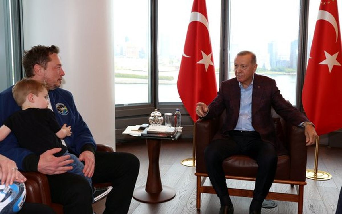 عکس/ ایلان ماسک بچه به بغل به دیدار اردوغان رفت!