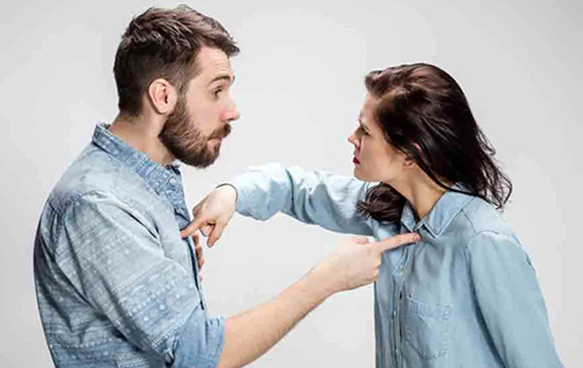 نشانههای انسانهای خطرناک که باید از آنها دوری کنید!