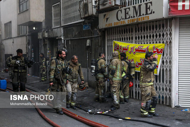 آخرین وضعیت آتش سوزی در ساختمان خیابان بهار