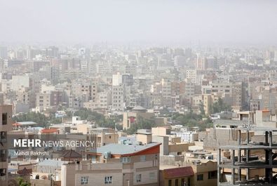 قم در گرد و غبار غرق شد