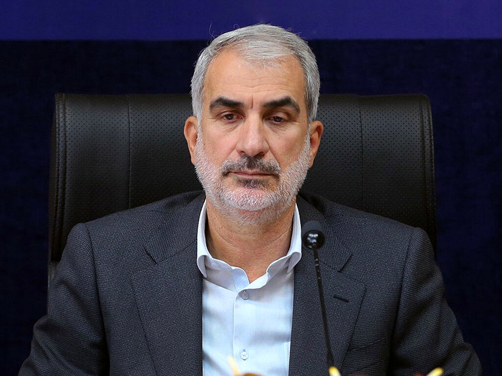 برنامه آموزش و پرورش برای ارتقای کیفیت معلمان و مدارس دولتی 