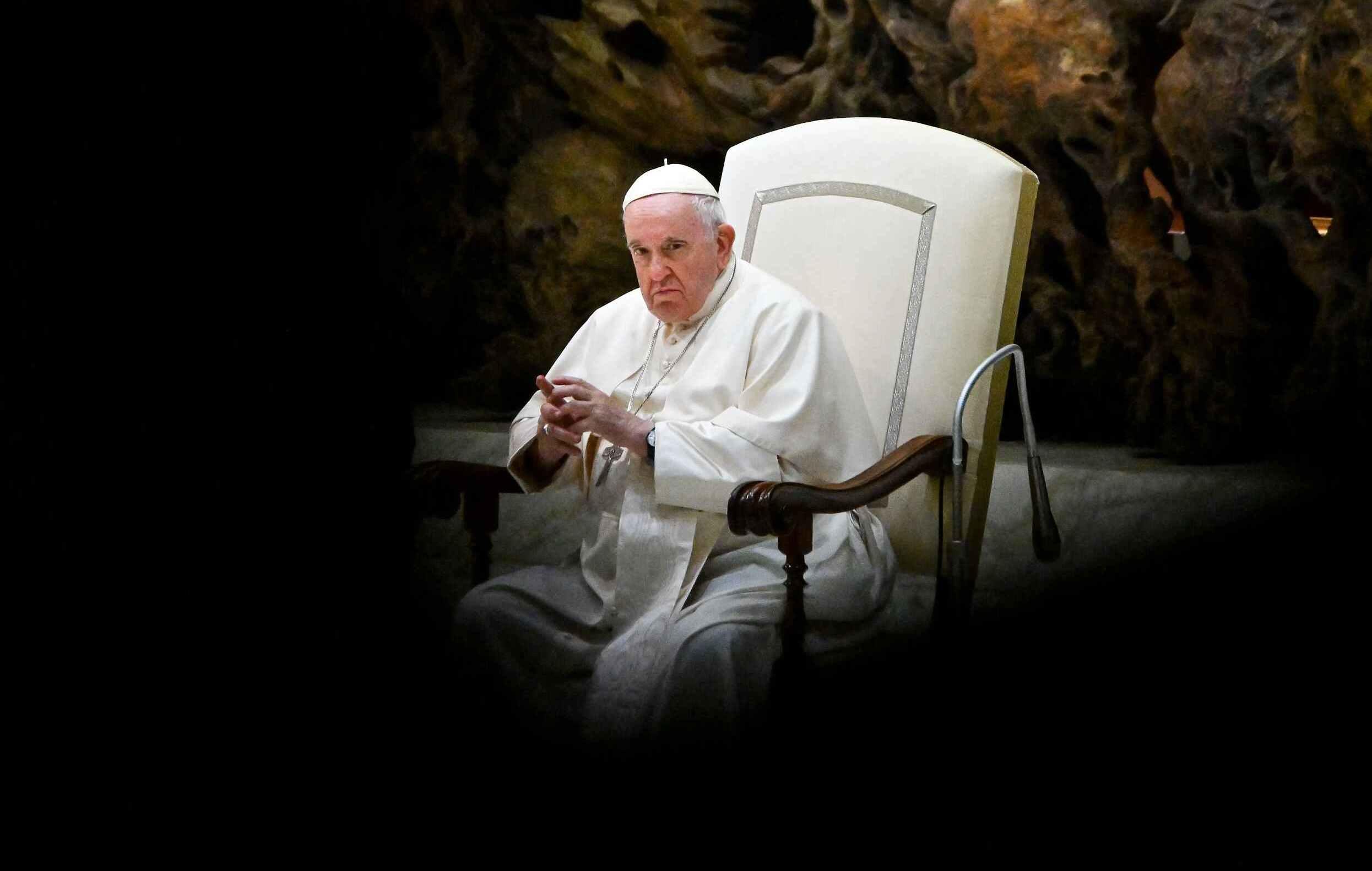 کودتا علیه پاپ فرانسیس