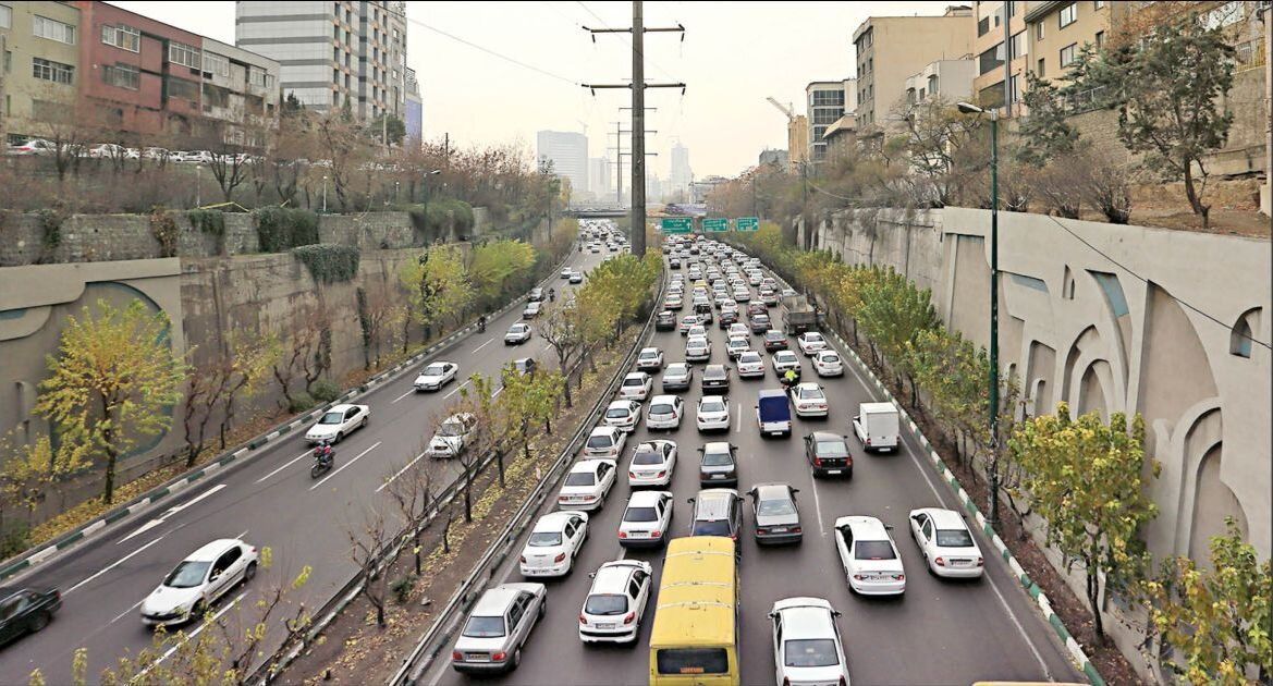 رفت و آمد در اتوبان همت پولی می‌شود!
