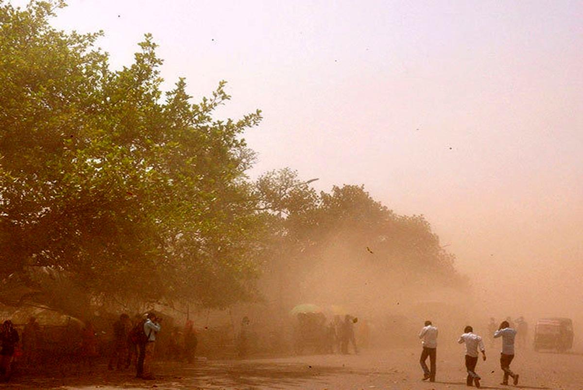 لحظه وقوع ترسناک طوفان شن در زابل