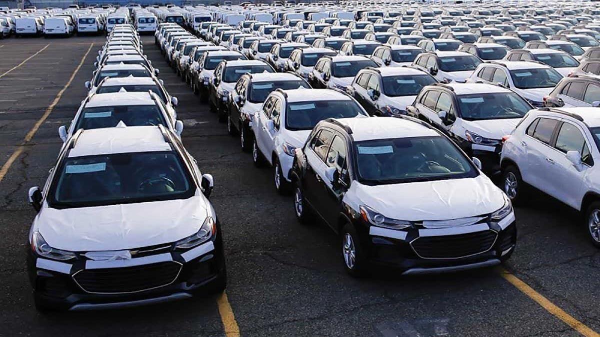 اطلاعیه وزارت صمت درباره شرایط عرضه خودرو‌های وارداتی