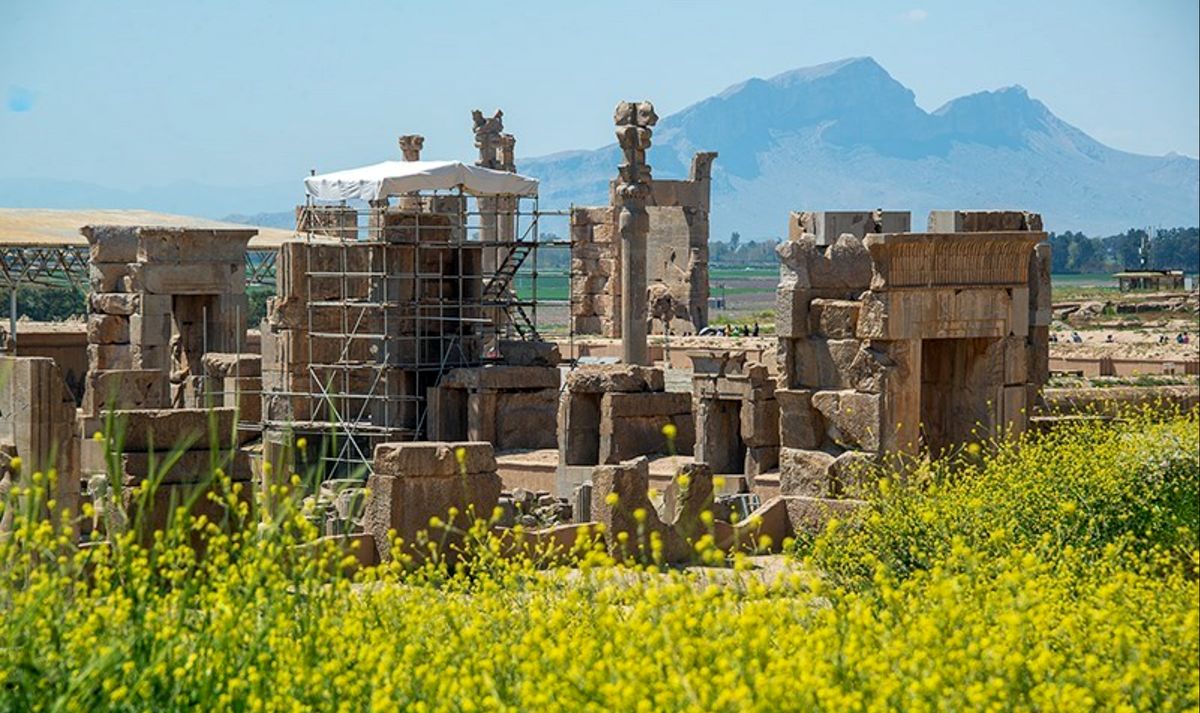 تهدید جدی برای تخت‌ جمشید/ فرونشست ۲۱سانتی‌متری