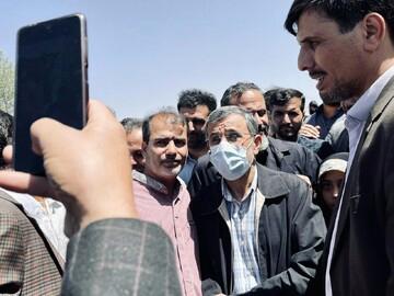 | تجلیل احمدی نژاد از کوروش | متاسفانه جایگاه امروز ملت ایران در حد و اندازه یک ملت بزرگ  نیست