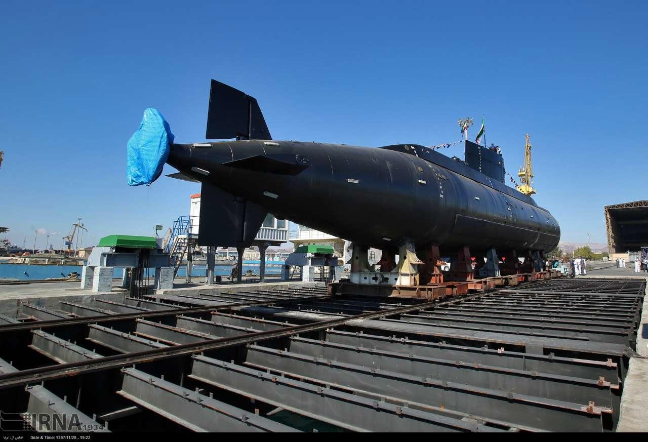 الحاق زیر دریایی رعب آور به نیروی دریایی سپاه | زیر دریایی سرنشین دار و مجهز به موشک فاتح ساخته شد