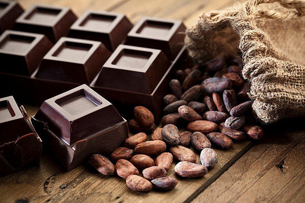 شکلات تلخ فشار خون را کاهش می‌دهد؟

