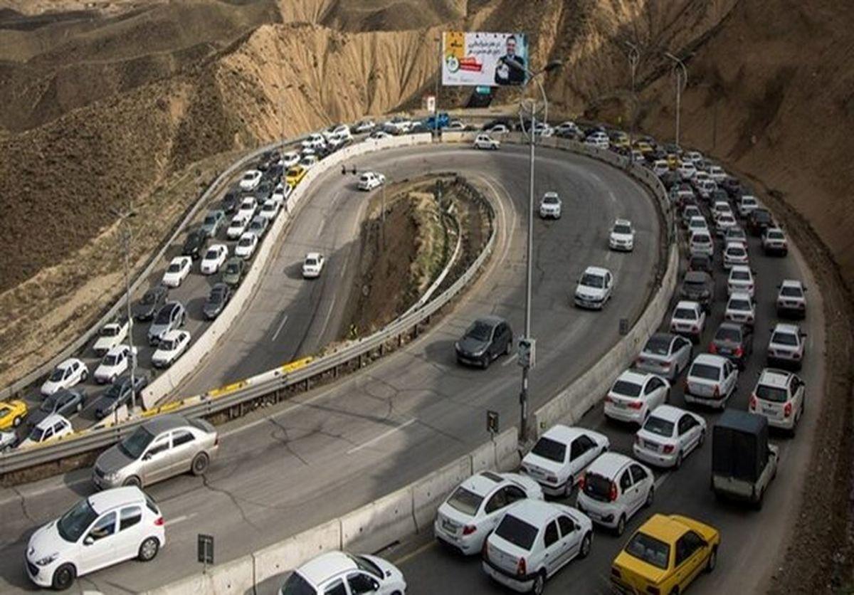 محور تهران-البرز باز هم ترافیک شد | کندوان یک‌طرفه شد