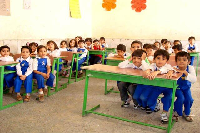 آموزش و پرورش شرایط شرکت معلمان در نظام دوری را اعلام کرد
